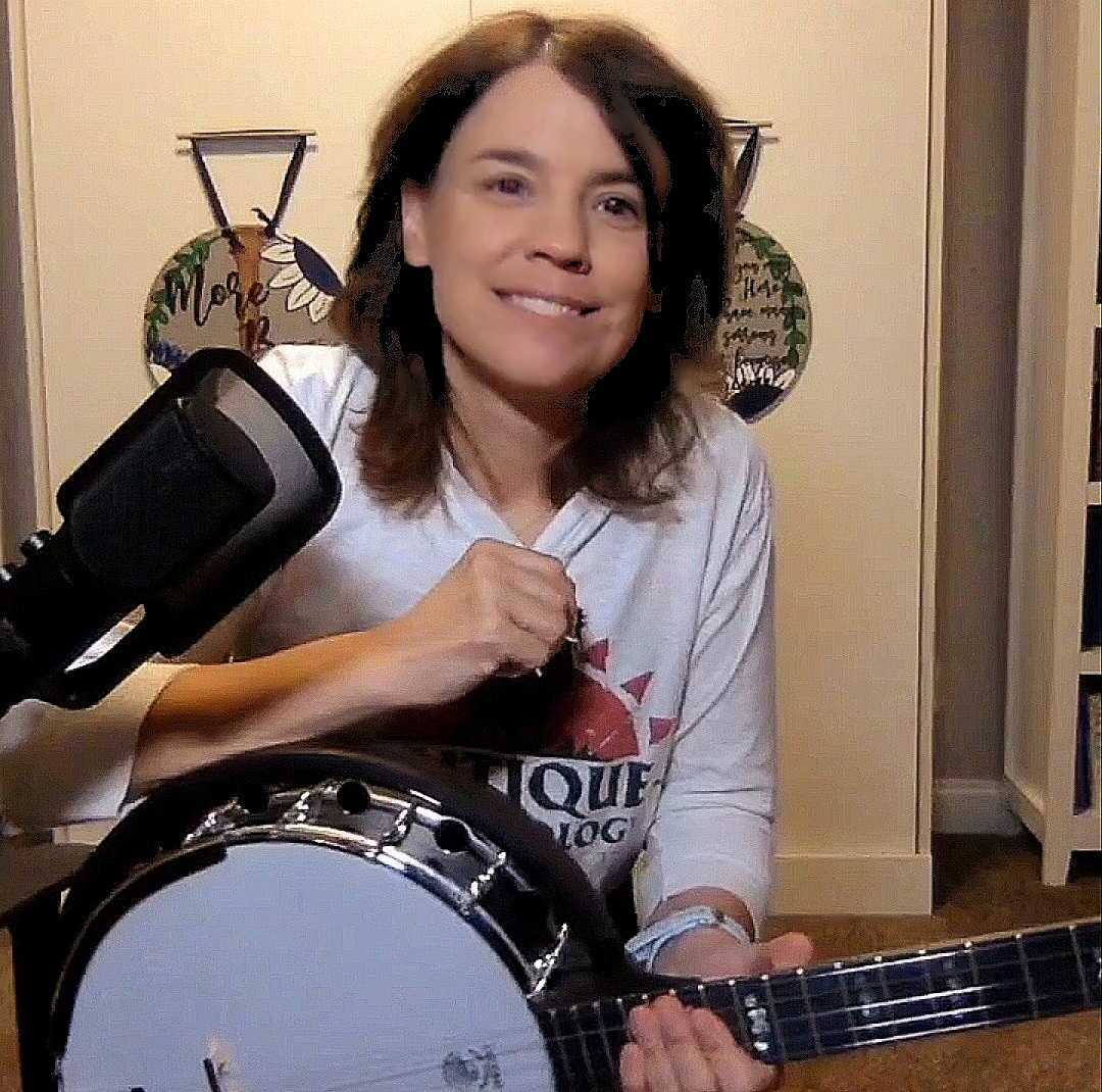 Kristin Scott Benson Giving Tuesday Charity Banjo!