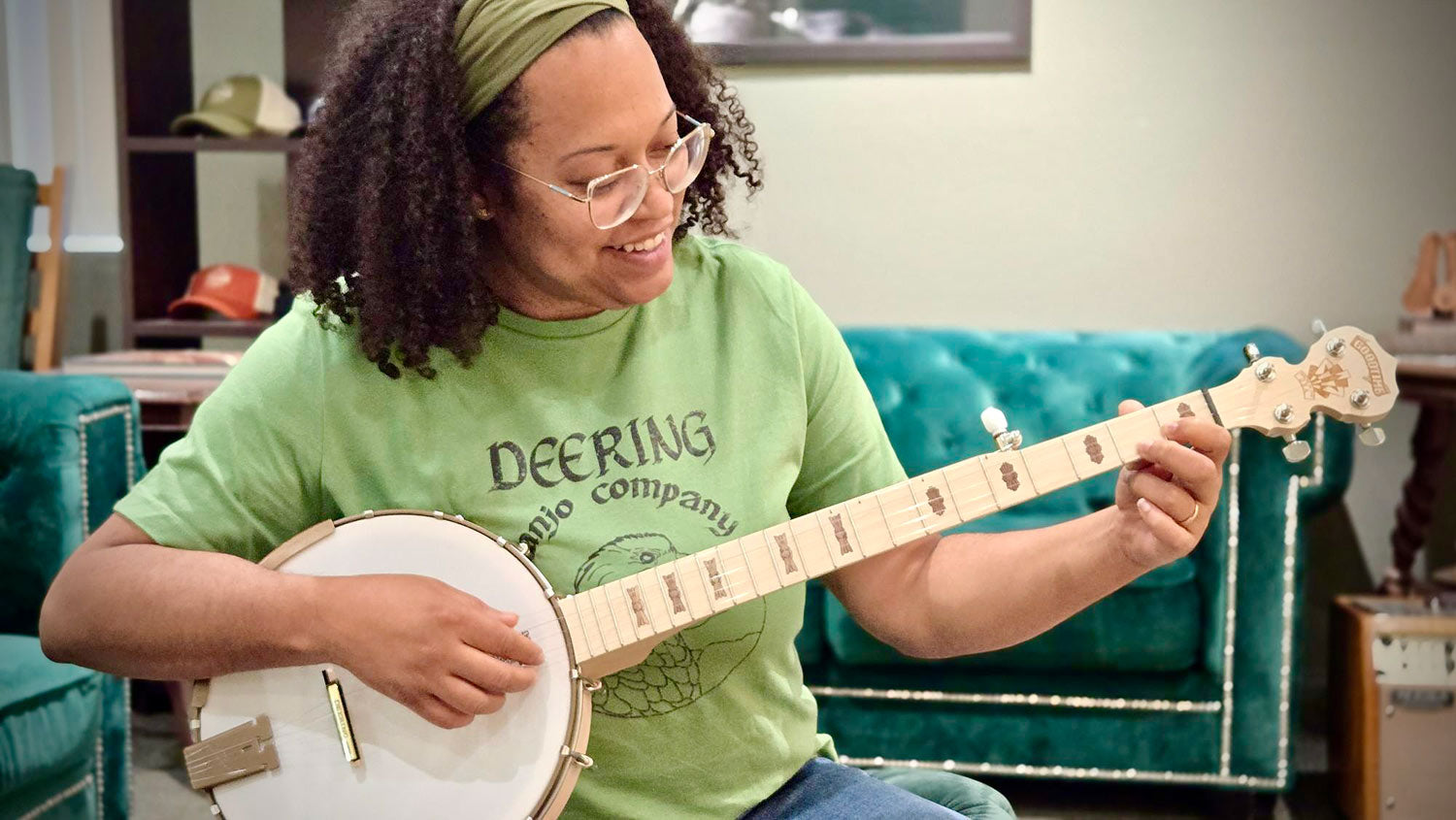 Learning to Play the Banjo: 3 Practice Tips – Deering® Banjo Company