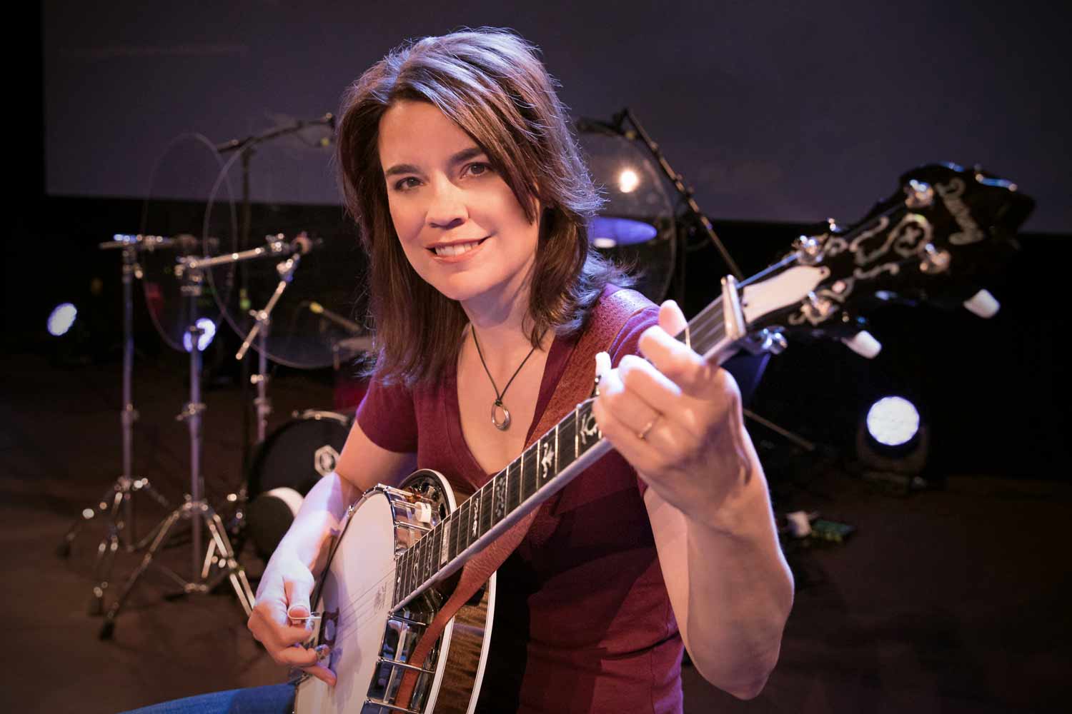 Kristin Scott Benson with her Deering Banjo