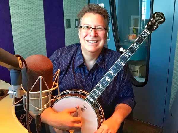 Ned Luberecki on Deering Live