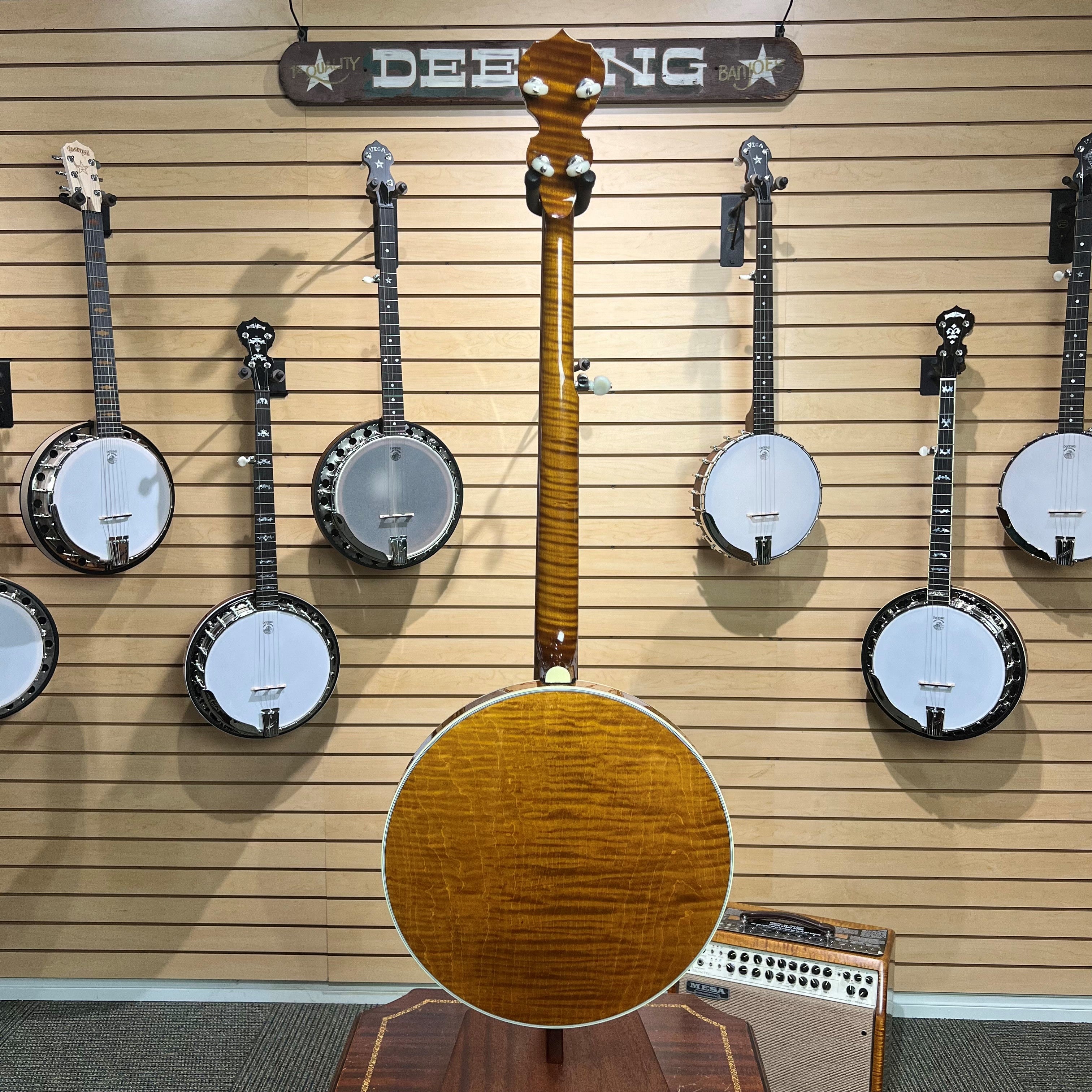 Calico | Showroom Banjo