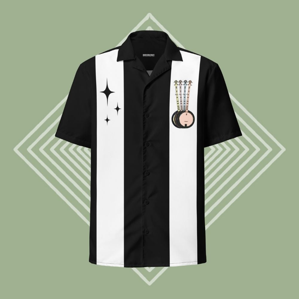 DeeringStardustBanjoLoungeShirt front, GreenDiamondBackground