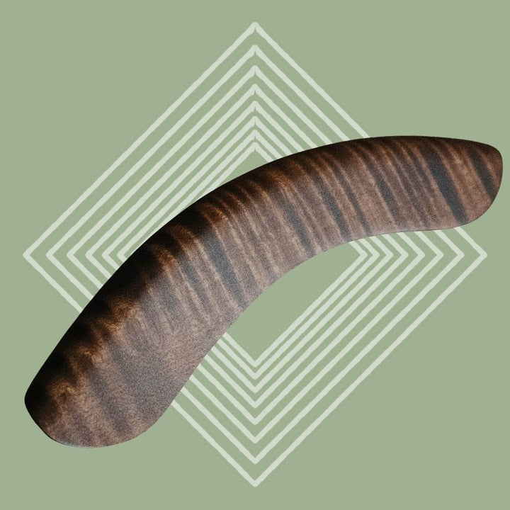 DeeringWoodenArmrest-CurlyMaple-BrownMahogany-GreenDiamondBackground, Front