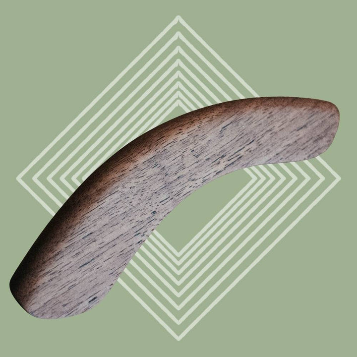 DeeringWoodenArmrest-Walnut-Front, GreenDiamond-Background
