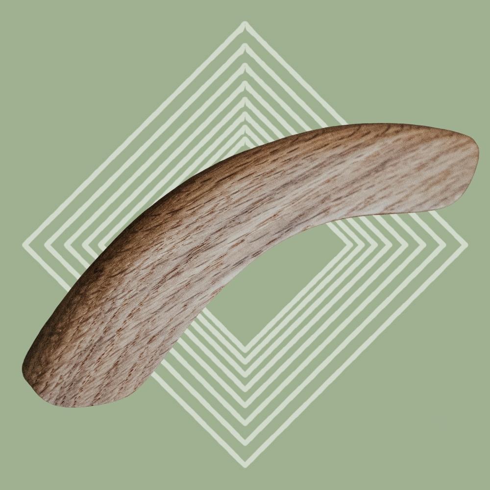 DeeringWoodenArmrest-WhiteOak-GreenDiamondBackground, Front