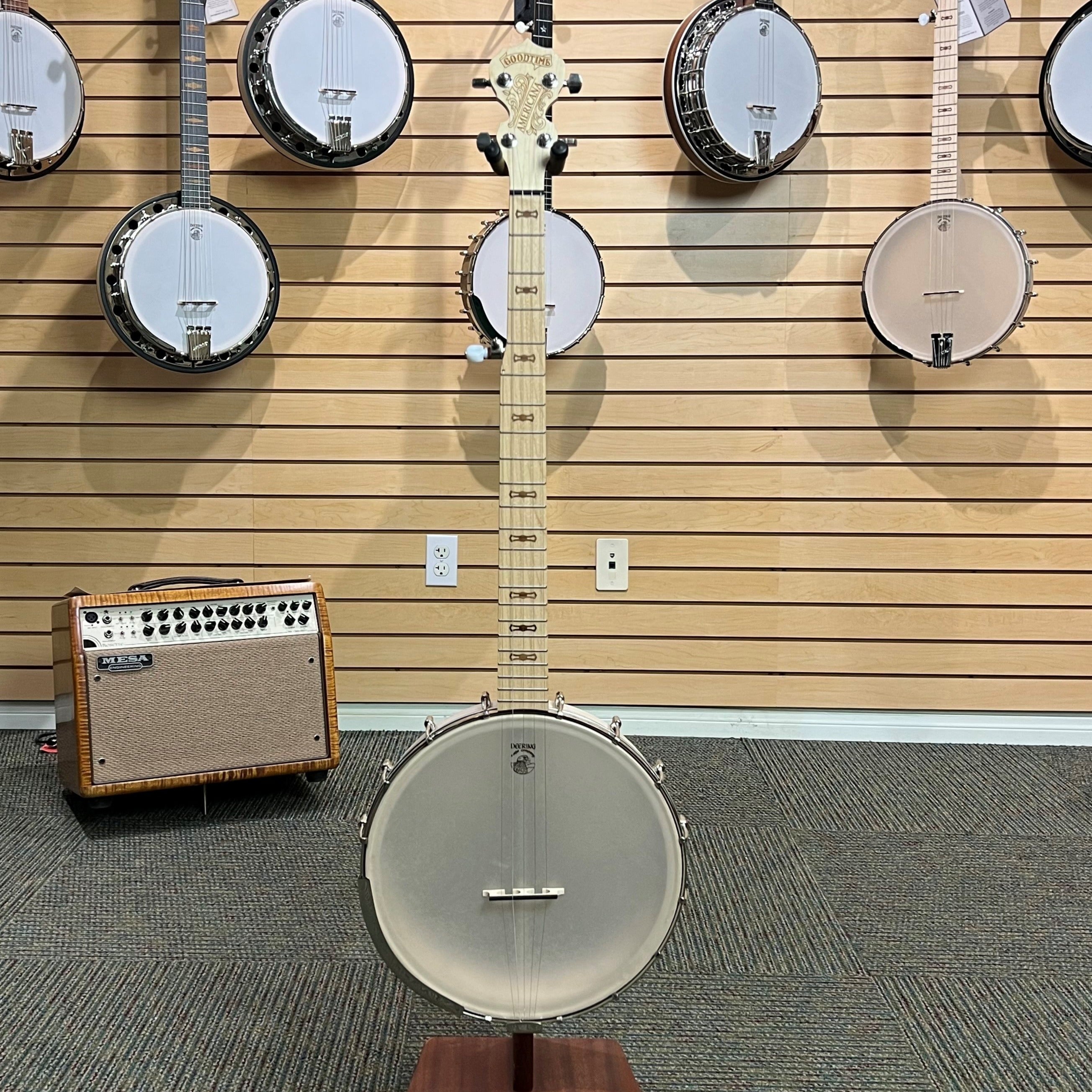 Goodtime Americana w. Knotless Tailpiece | Showroom Banjo