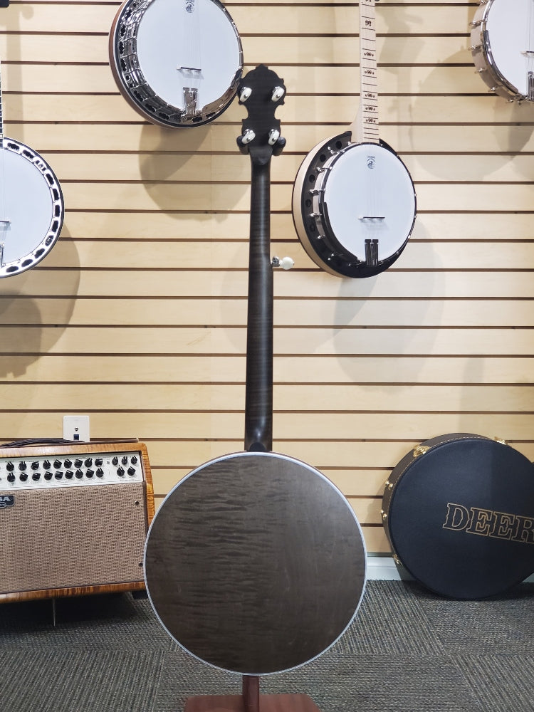 Hartford | Showroom Banjo