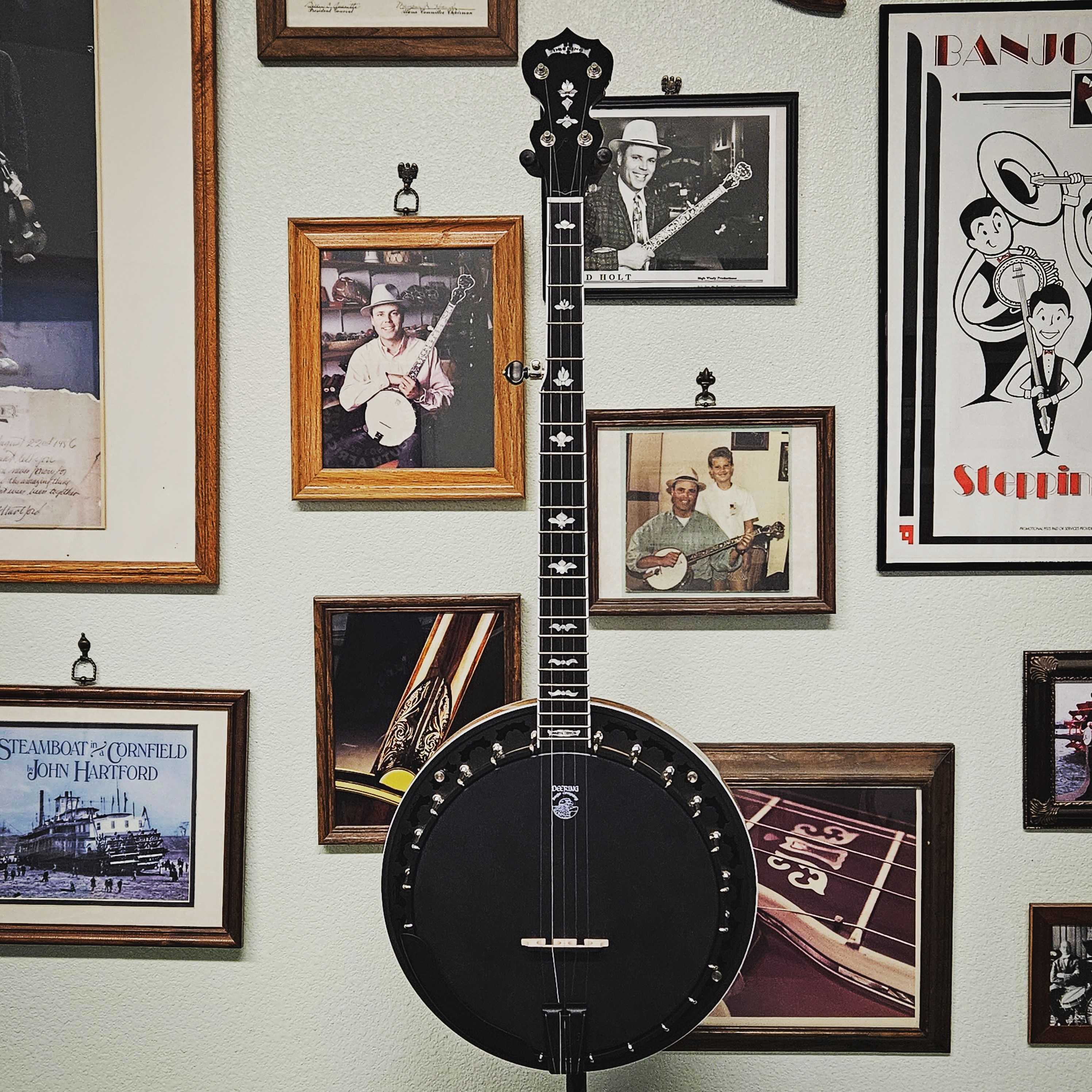 CUSTOM Deering White Lotus Banjo Auction + Banjo Head Signed by 2023 Blue Ridge Banjo Camp Instructors!