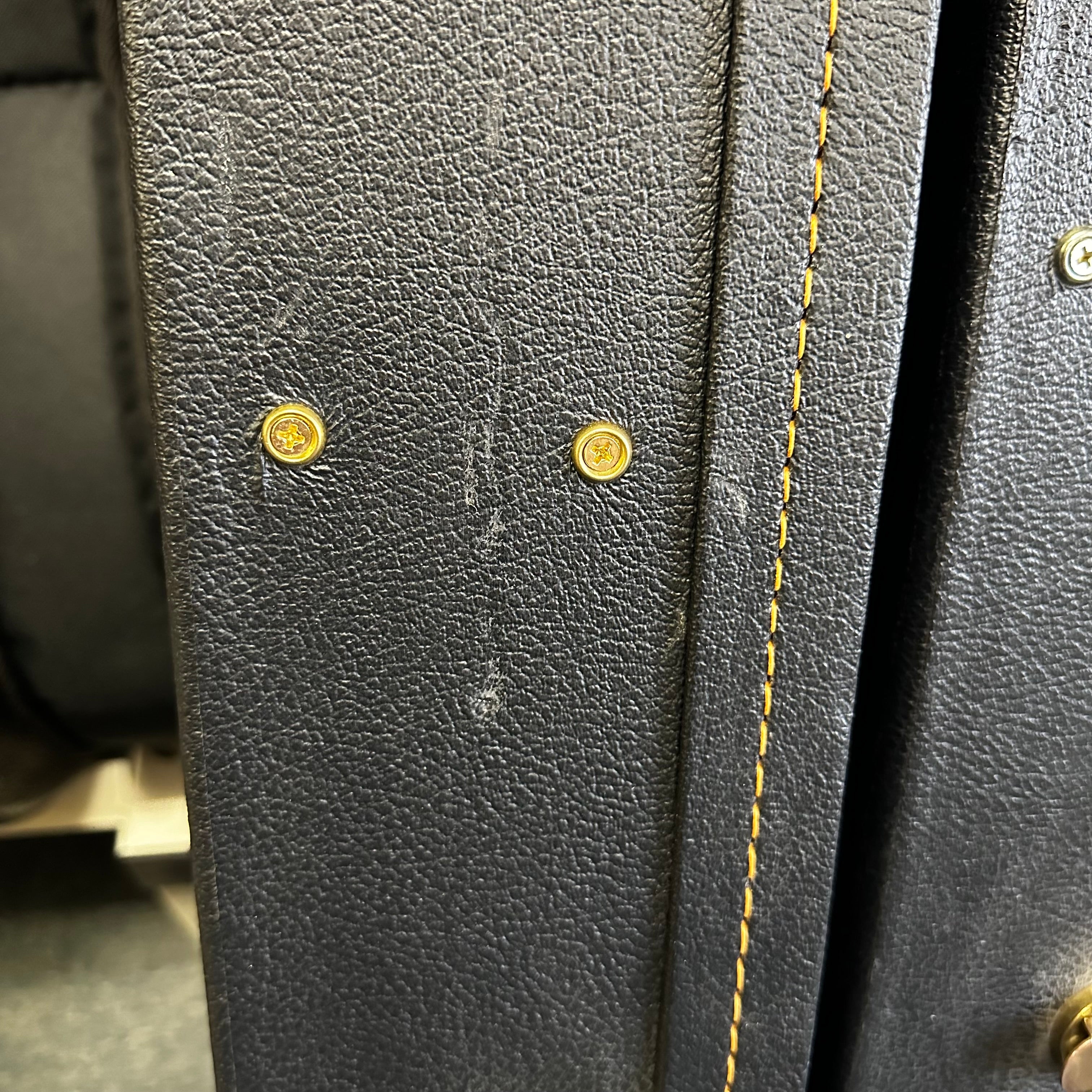 Resonator Hard Shell Case | Demo 2