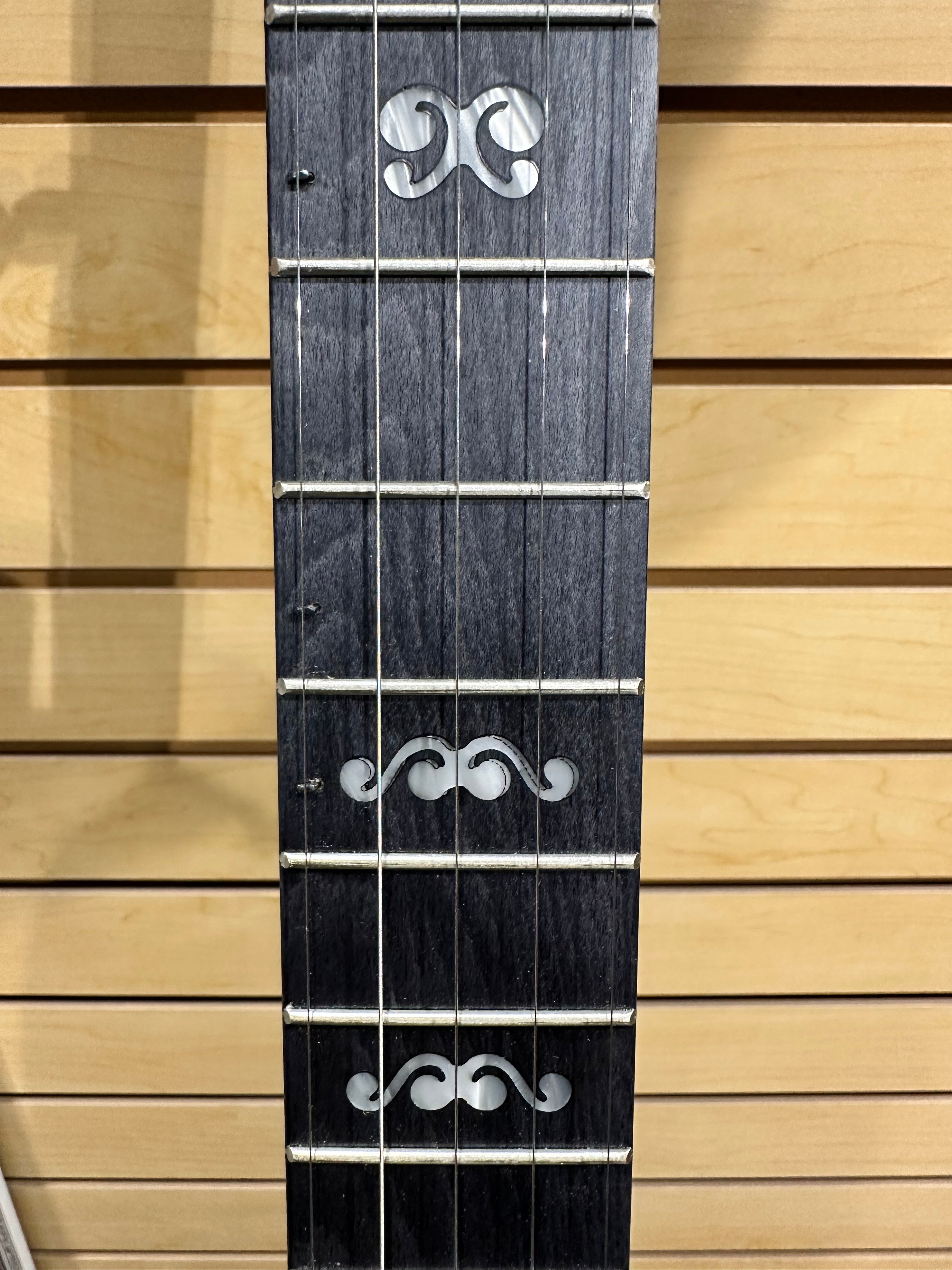 Artisan Goodtime | Showroom Banjo