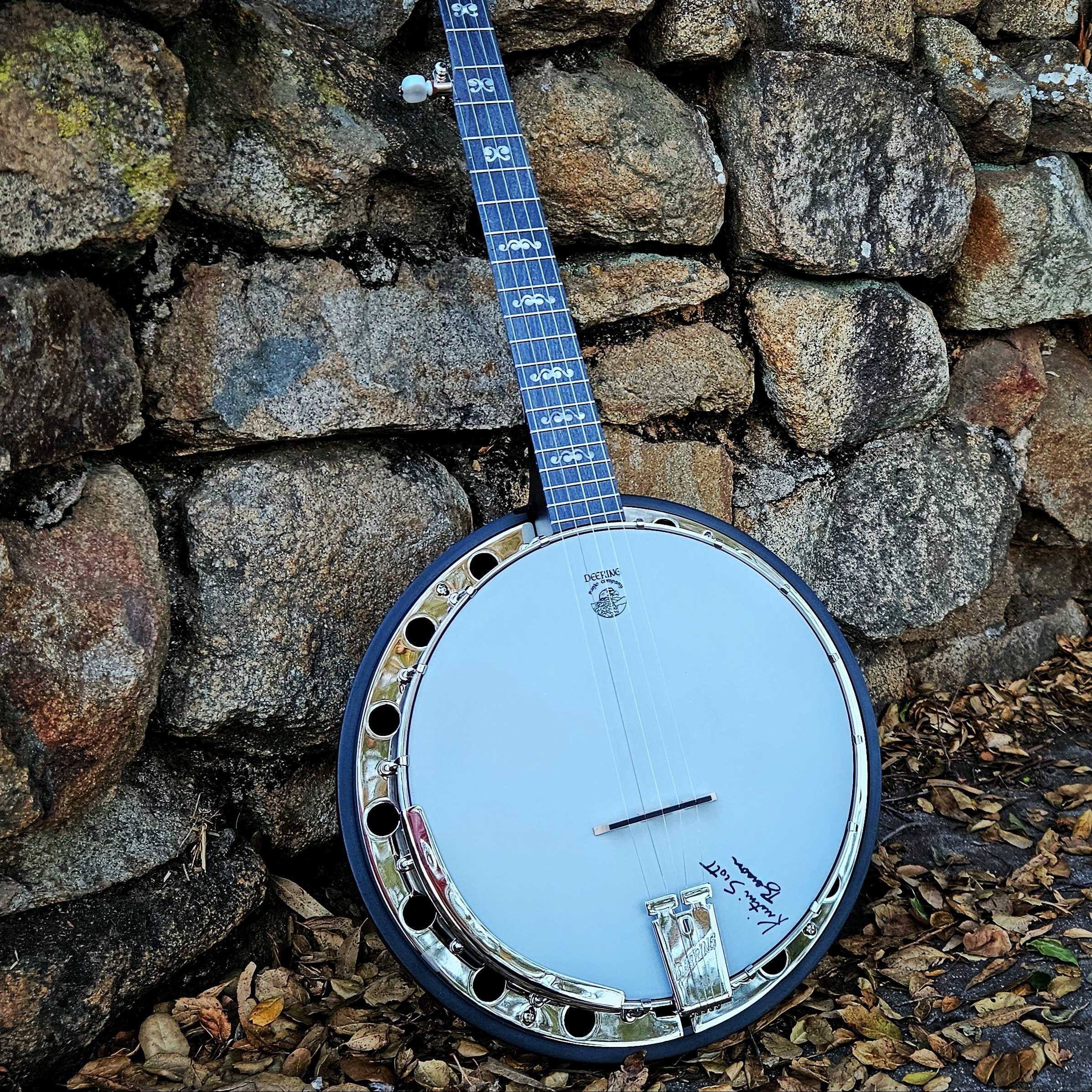 Kristin Scott Benson Giving Tuesday Charity Banjo!