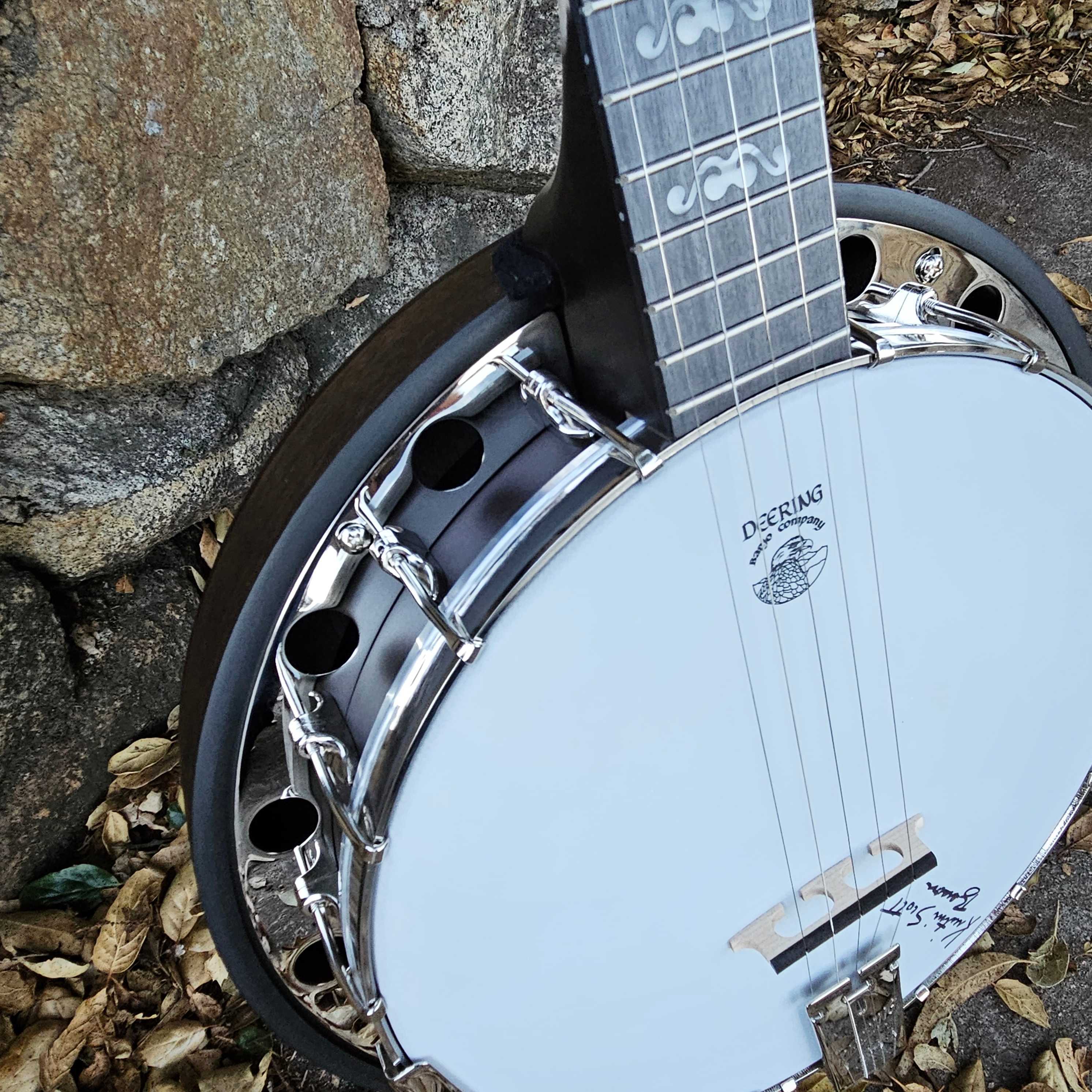 Kristin Scott Benson Giving Tuesday Charity Banjo!