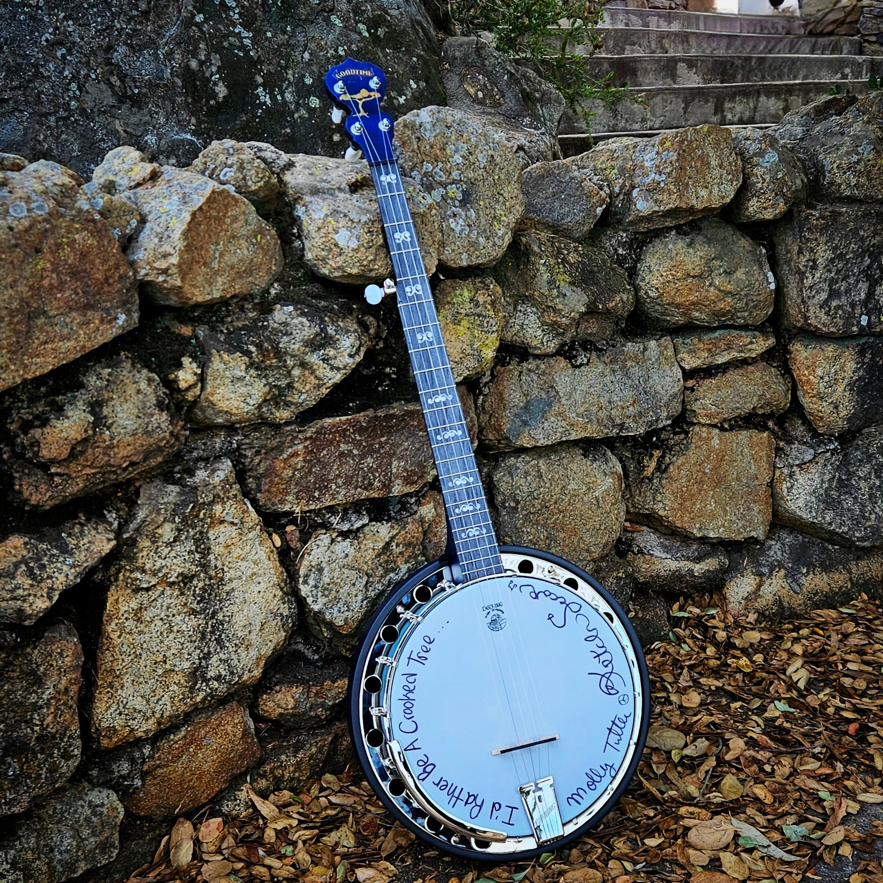 Molly Tuttle & Ketch Secor Giving Tuesday Charity Banjo!