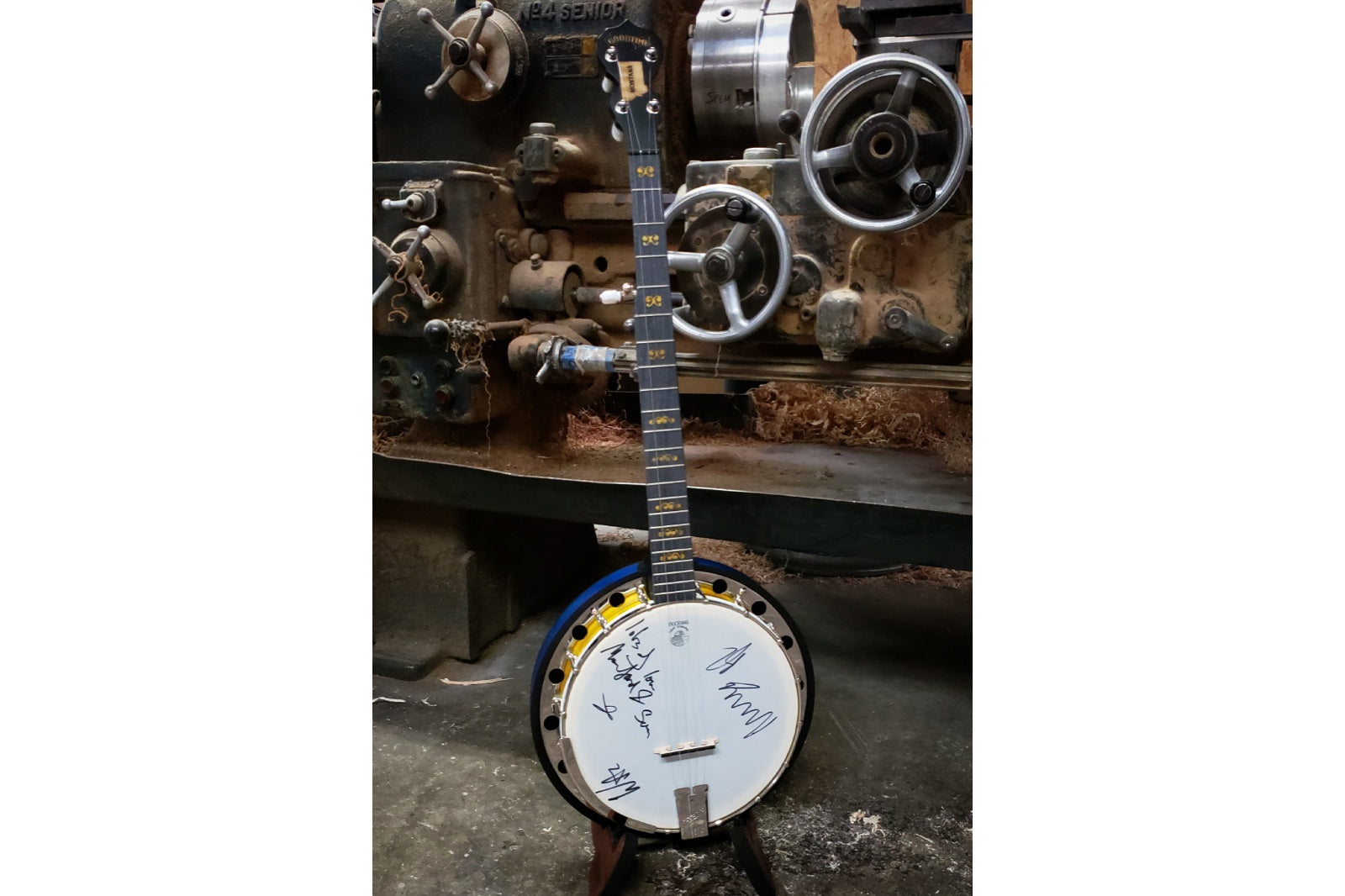 Montana Charity Banjo