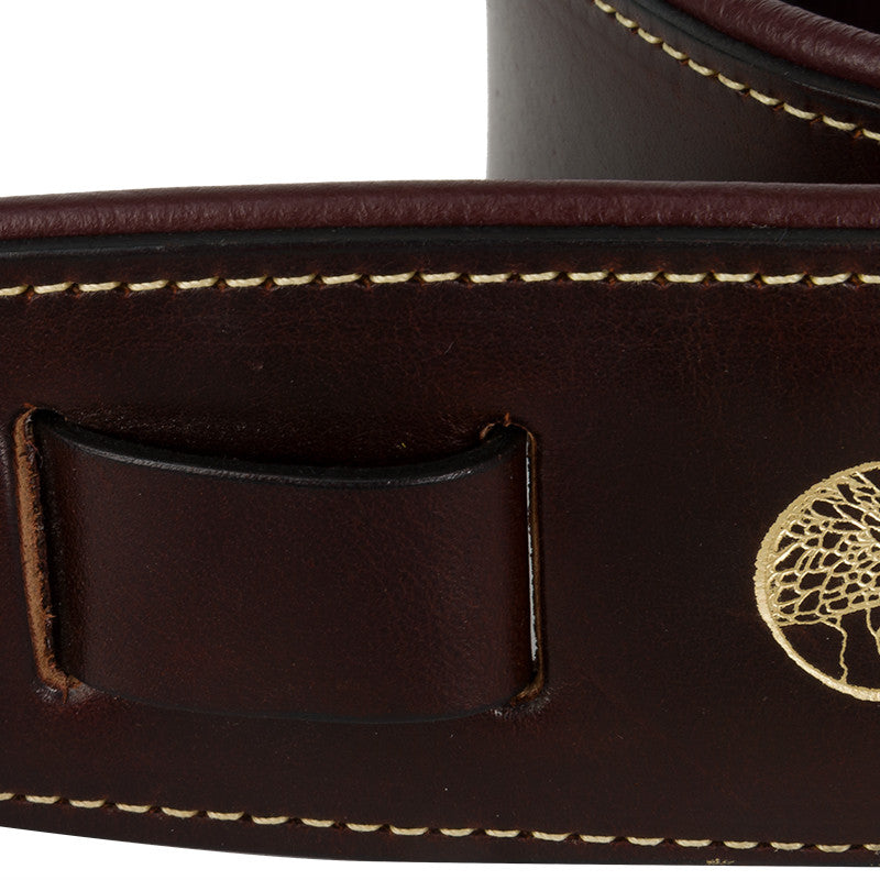 Deering Latigo Leather Banjo Strap, close up, white background