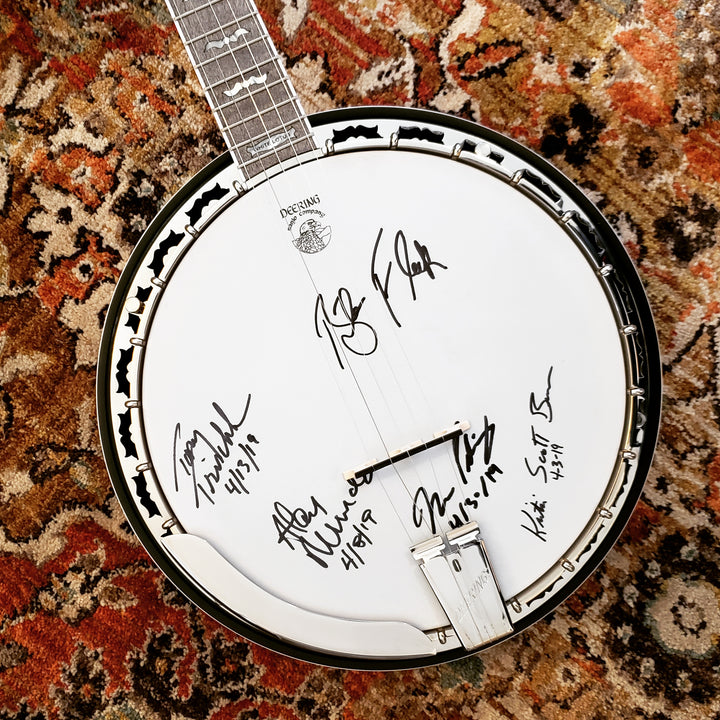 Deering White Lotus singed by Blueridge Banjo Camp Instructors 2019