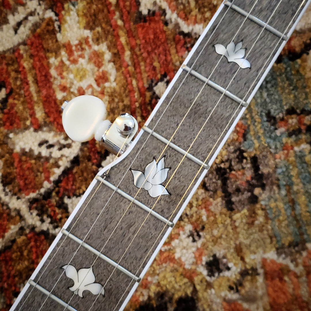 Deering White Lotus Banjo Auction - Signed by 2019 Blue Ridge Banjo Camp Instructors!