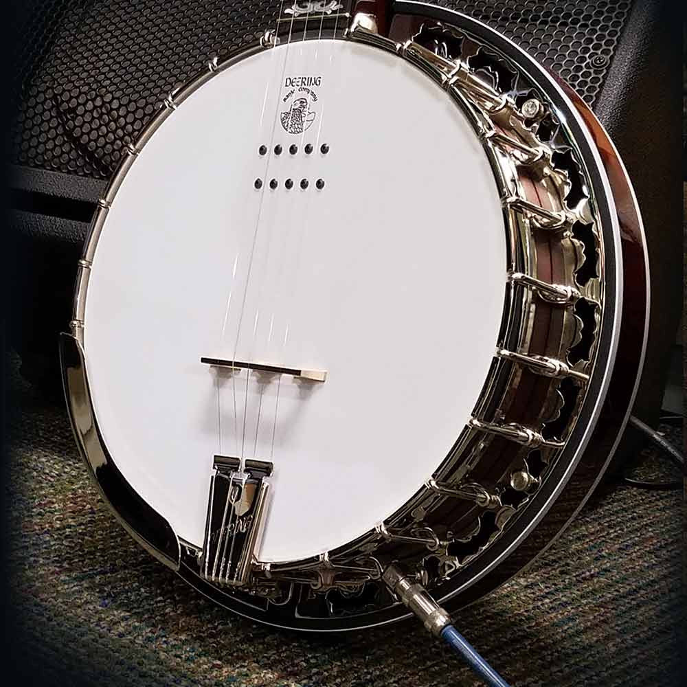 Deering Eagle II Acoustic Electric banjo - speaker